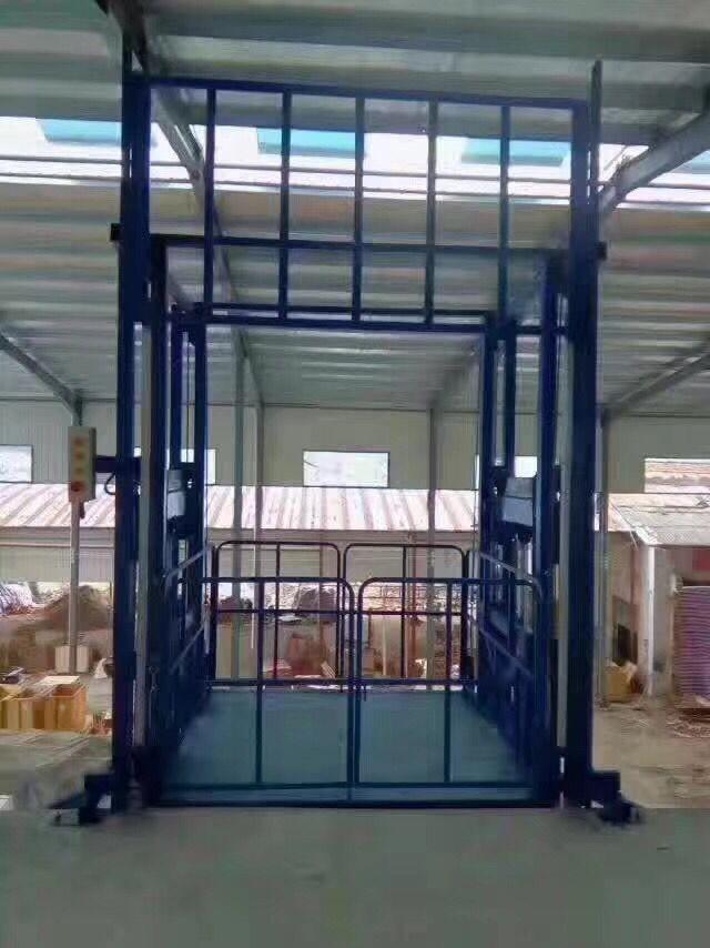 白山简易货梯